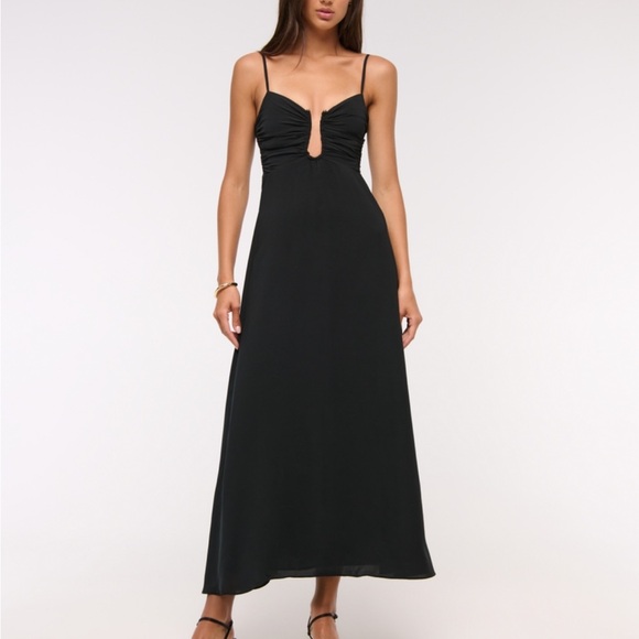 Abercrombie Bra-Free Hardware Maxi Dress Black - Picture 1 of 4